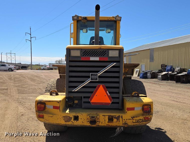image for item EV5849 2000 Volvo L90D wheel loader