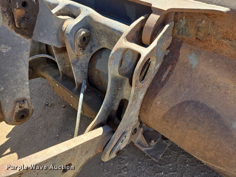 image for item EV5849 2000 Volvo L90D wheel loader