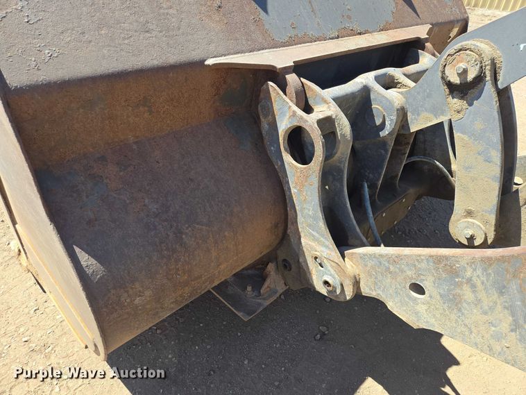 image for item EV5849 2000 Volvo L90D wheel loader