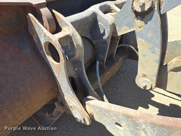 image for item EV5849 2000 Volvo L90D wheel loader