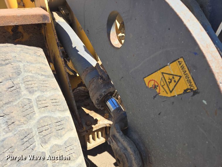 image for item EV5849 2000 Volvo L90D wheel loader