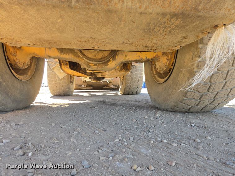 image for item EV5849 2000 Volvo L90D wheel loader