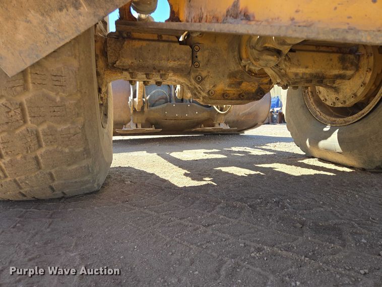 image for item EV5849 2000 Volvo L90D wheel loader