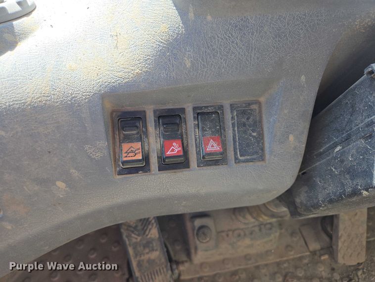 image for item EV5849 2000 Volvo L90D wheel loader