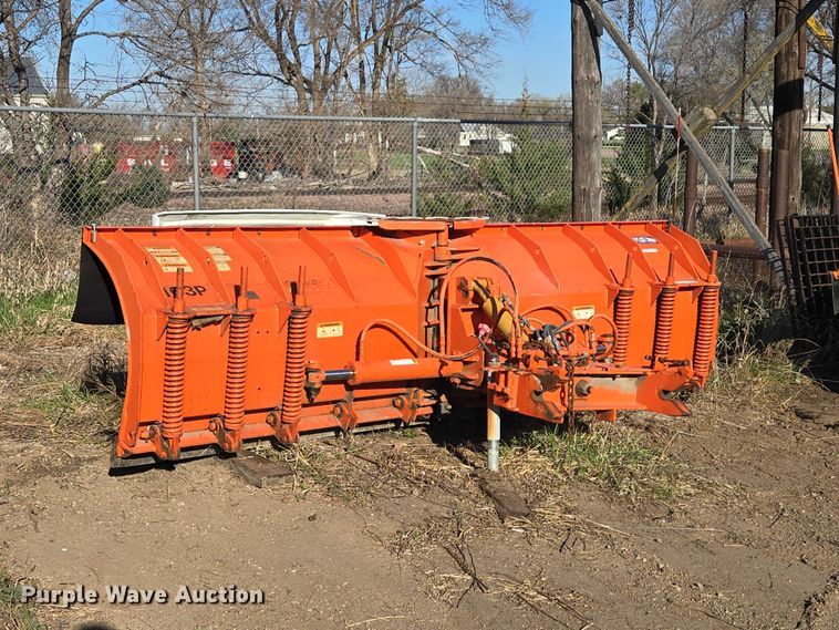 image for item EV5851 Henke plow