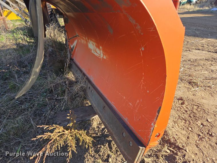 image for item EV5851 Henke plow