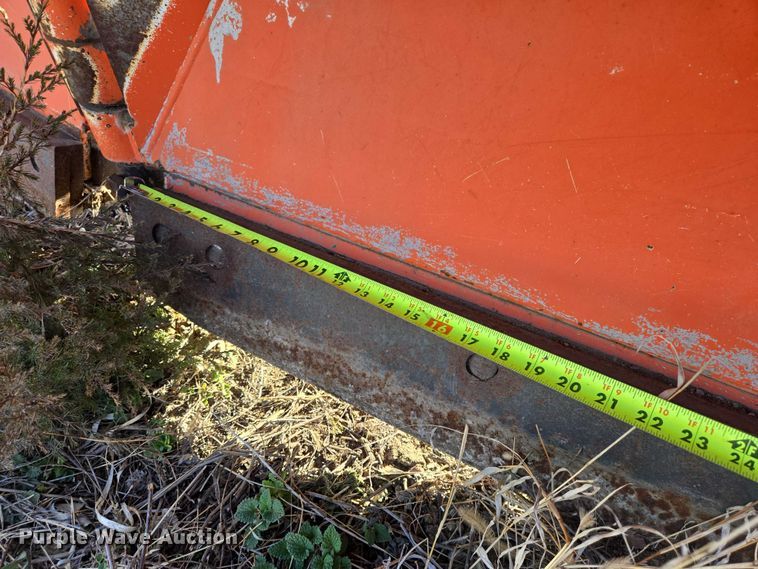 image for item EV5851 Henke plow