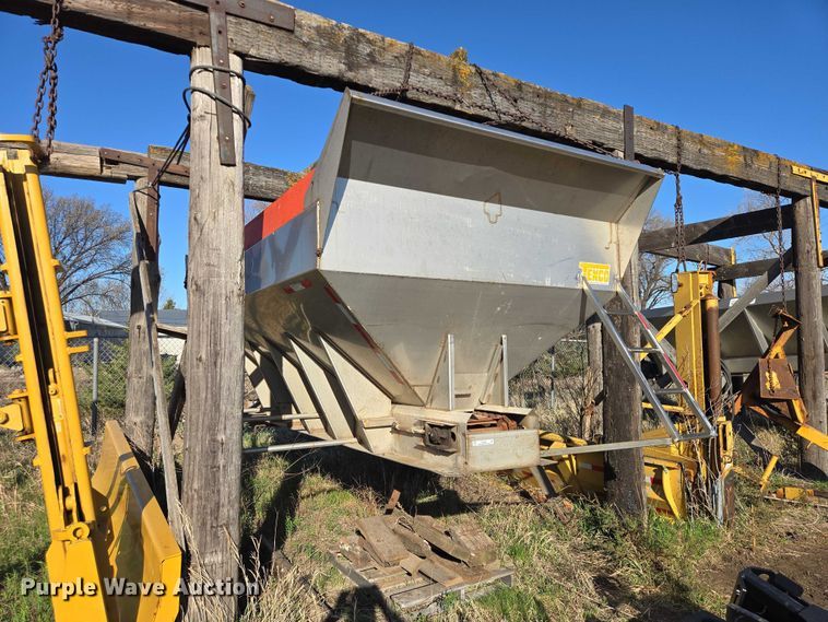 image for item EV5852 Tenco TC-12-ASS spreader