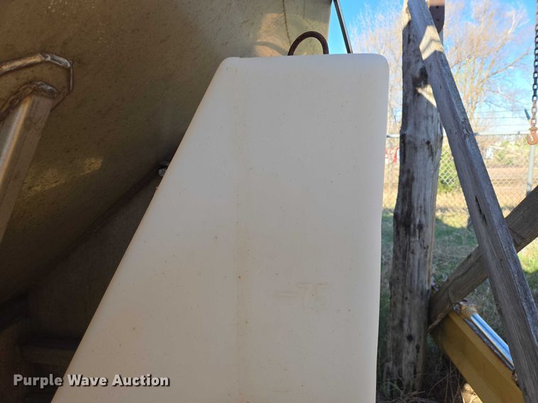 image for item EV5852 Tenco TC-12-ASS spreader