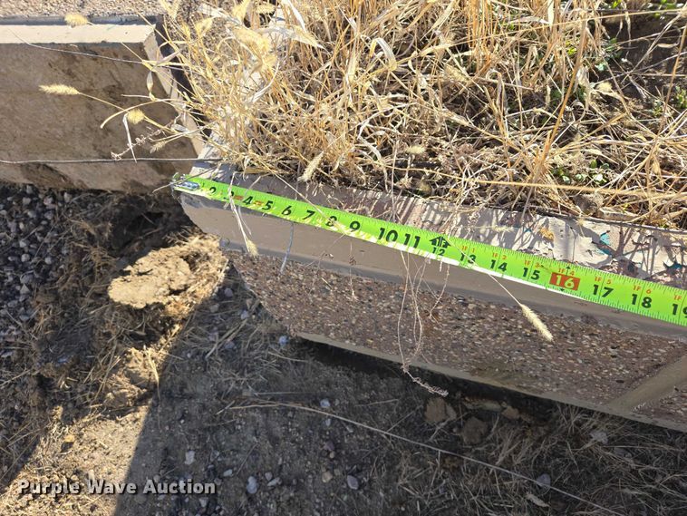 image for item EV5854 Landscaping equipment