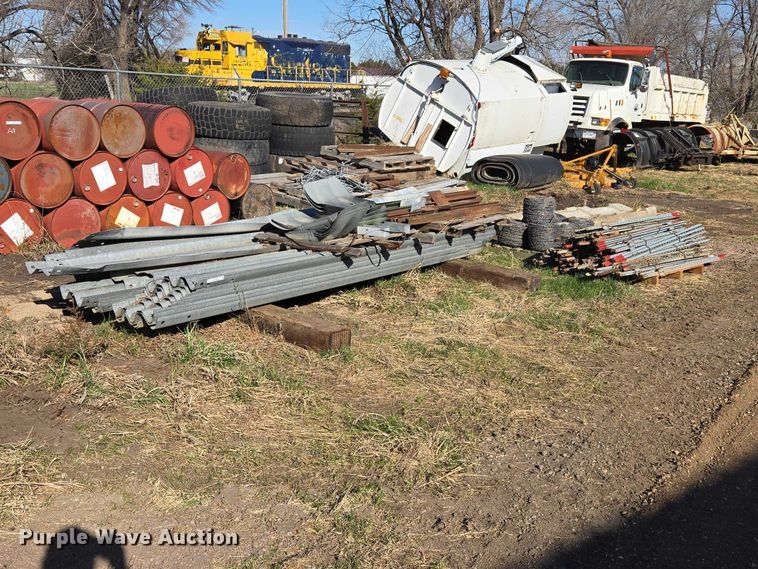 image for item EV5856 Fencing materials