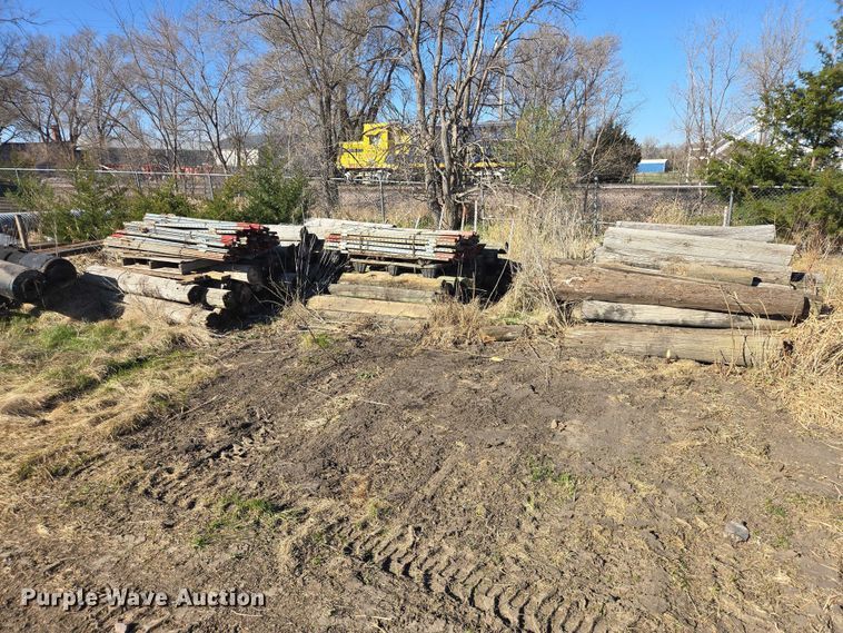 image for item EV5856 Fencing materials
