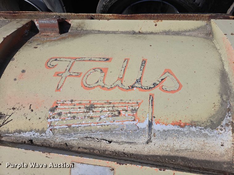 image for item EV5857 Falls PR1243 plow
