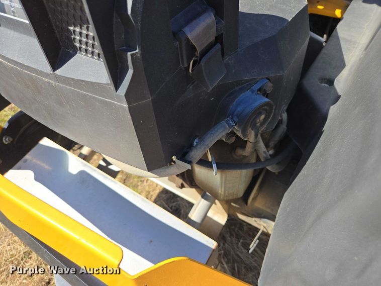 image for item EV5858 2014 Cub Cadet Z-Force SZ48 lawn mower