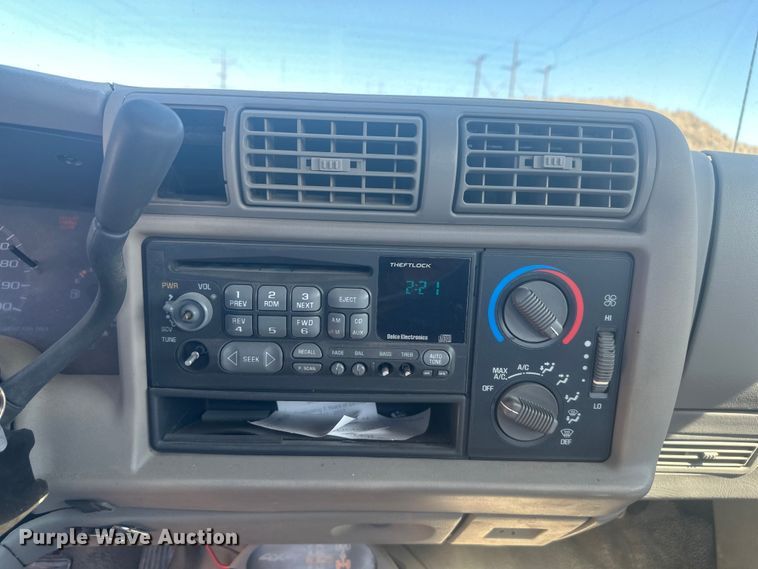 image for item EV5862 1997 Chevrolet S10 pickup truck