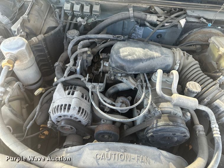 image for item EV5862 1997 Chevrolet S10 pickup truck