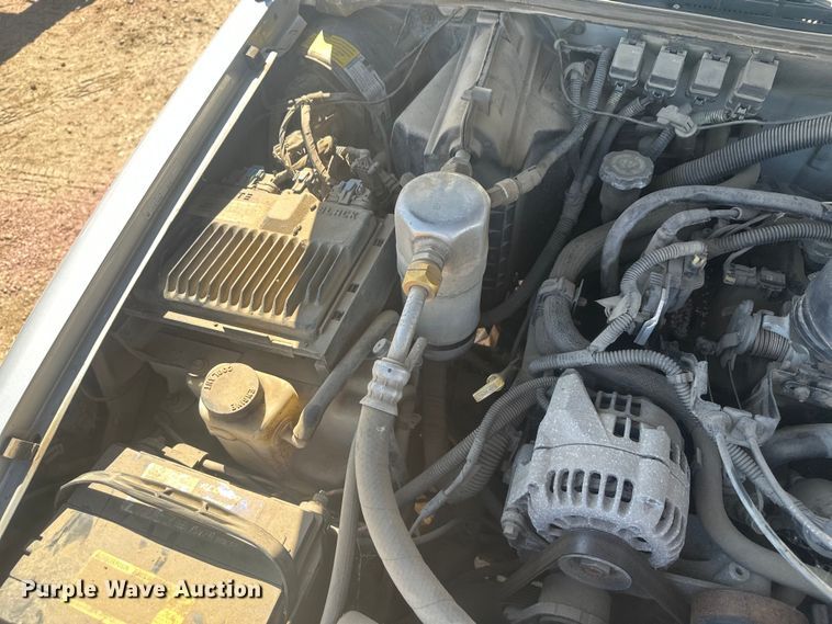 image for item EV5862 1997 Chevrolet S10 pickup truck