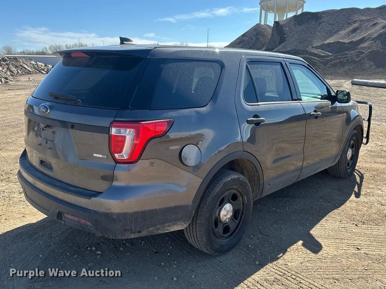 image for item EV5864 2019 Ford Explorer Police Interceptor SUV