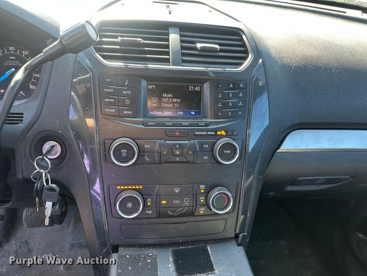 image for item EV5864 2019 Ford Explorer Police Interceptor SUV