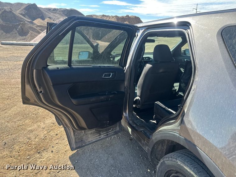 image for item EV5864 2019 Ford Explorer Police Interceptor SUV