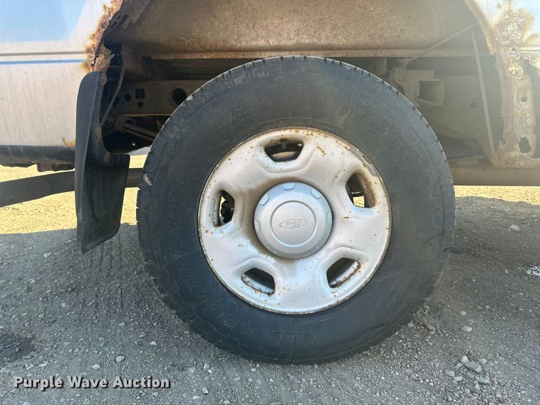 image for item EV5867 2008 Ford F150 Ext. Cab pickup truck