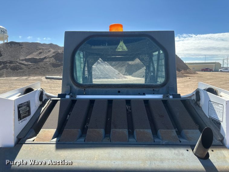 image for item EV5868 1995 Bobcat 753 skid steer loader