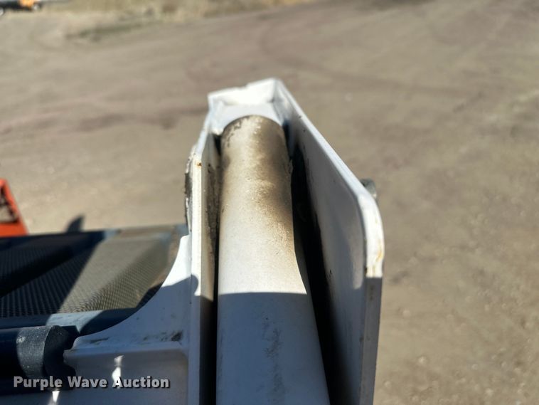 image for item EV5868 1995 Bobcat 753 skid steer loader