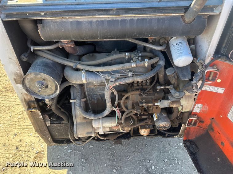 image for item EV5868 1995 Bobcat 753 skid steer loader