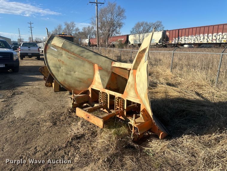 image for item EV5871 Wausau V80-72 V-blade