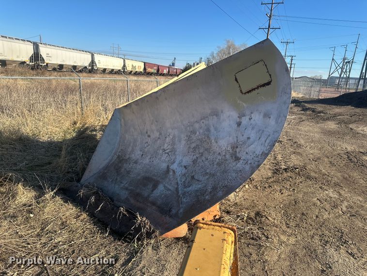 image for item EV5871 Wausau V80-72 V-blade