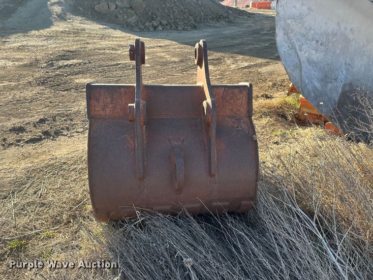 image for item EV5872 WB excavator bucket