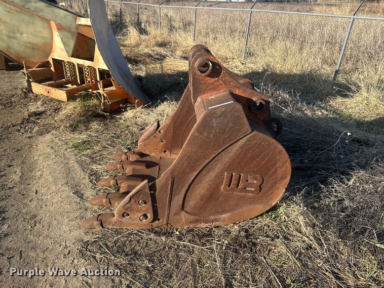 image for item EV5872 WB excavator bucket