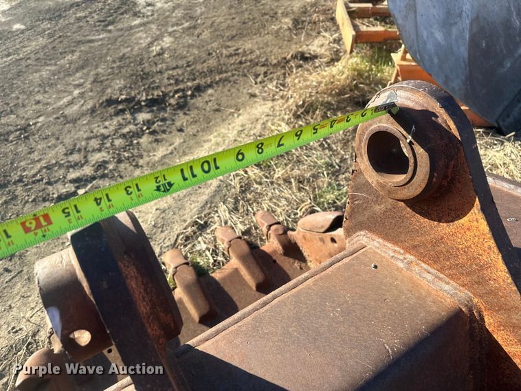 image for item EV5872 WB excavator bucket