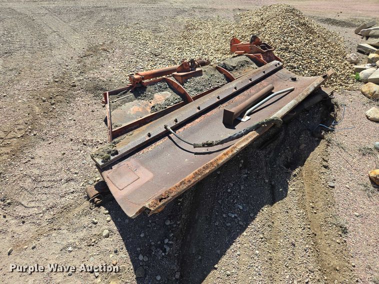image for item EV5873 (2) wing plows