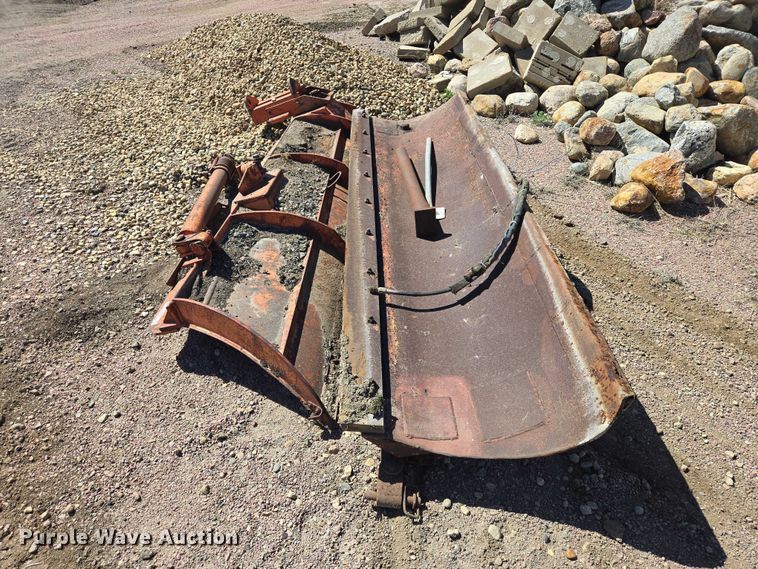 image for item EV5873 (2) wing plows
