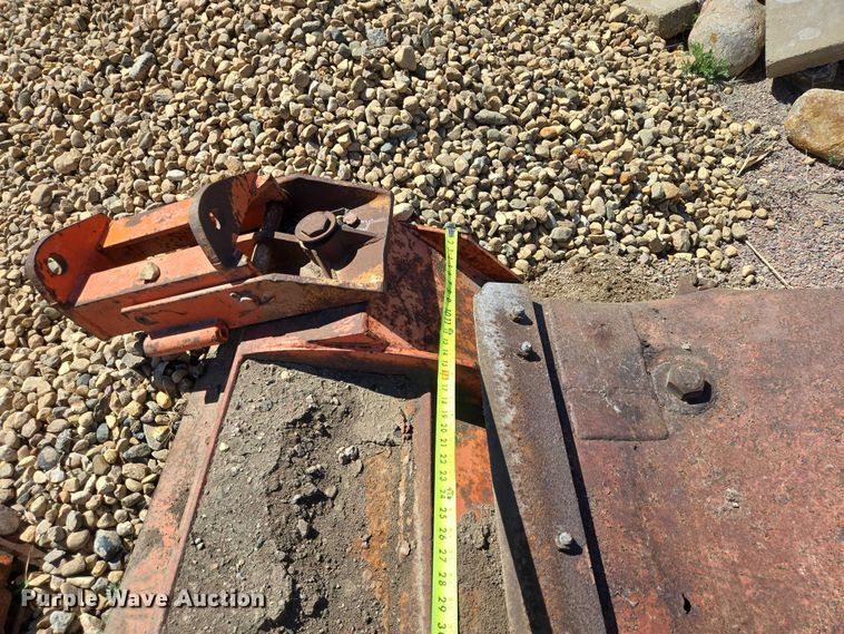 image for item EV5873 (2) wing plows