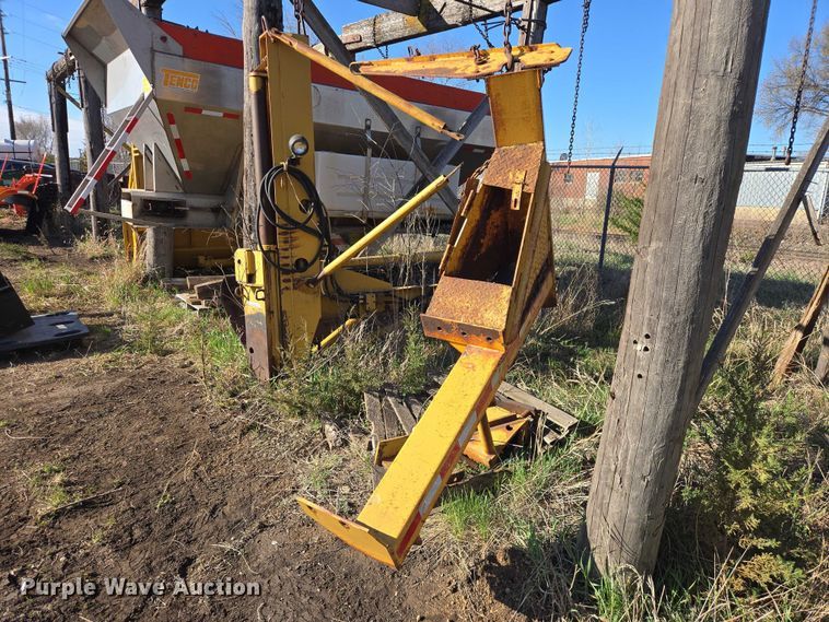 image for item EV5874 1992 Falls PAH12 snow wing plow