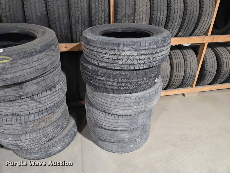 image for item EV5875 Tires