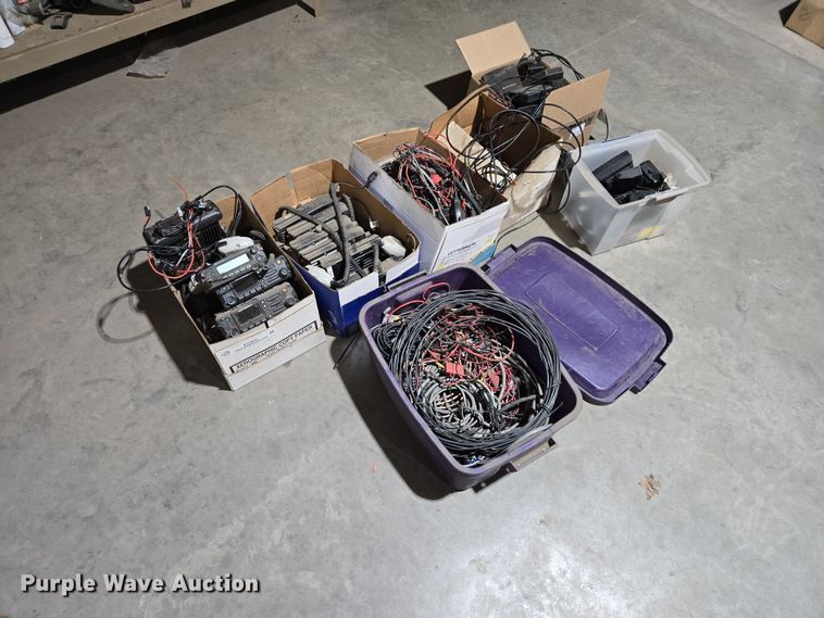 image for item EV5876 Motorola Two-way radios