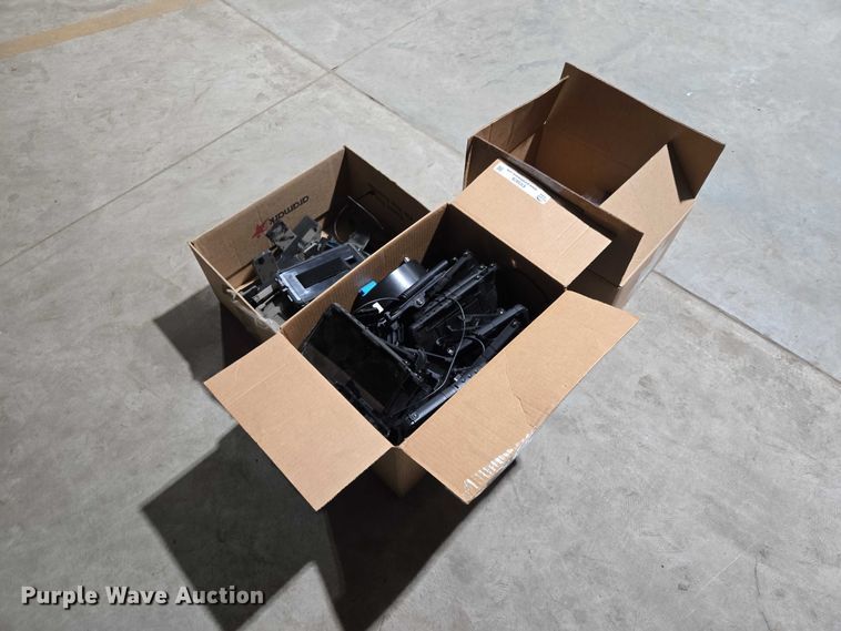 image for item EV5878 Approximately 10 tablets