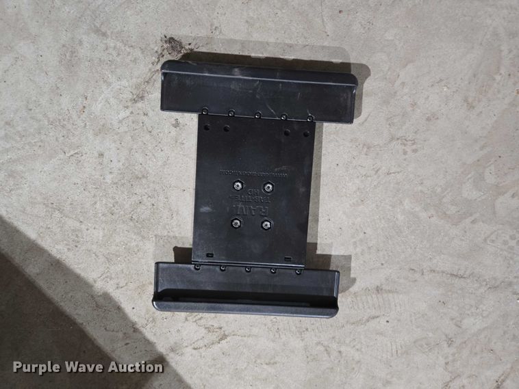 image for item EV5879 (13) RAM Tab-Tite HD mounts