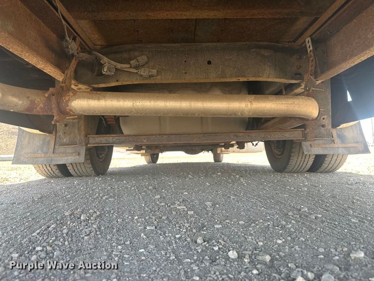 image for item EV5880 2010 Ford E450 