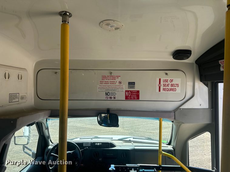image for item EV5880 2010 Ford E450 