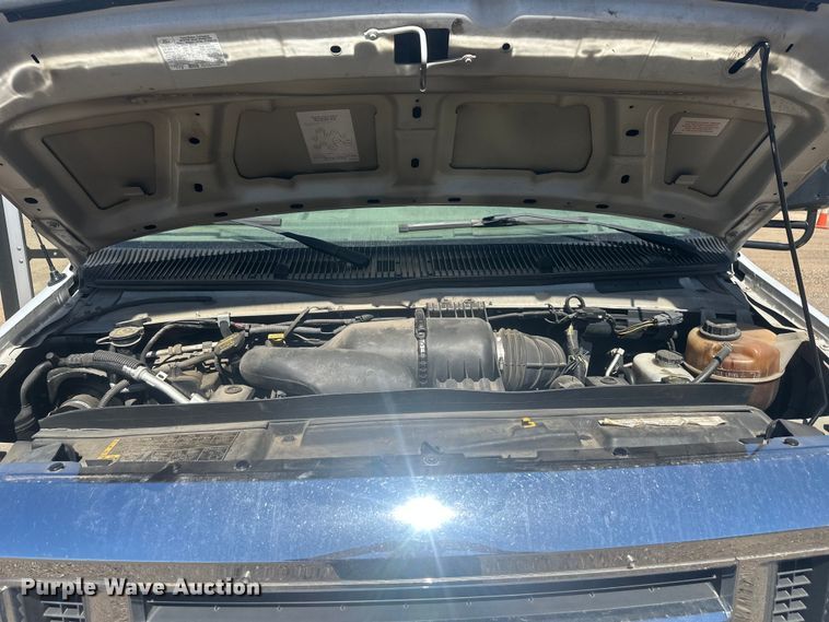 image for item EV5880 2010 Ford E450 