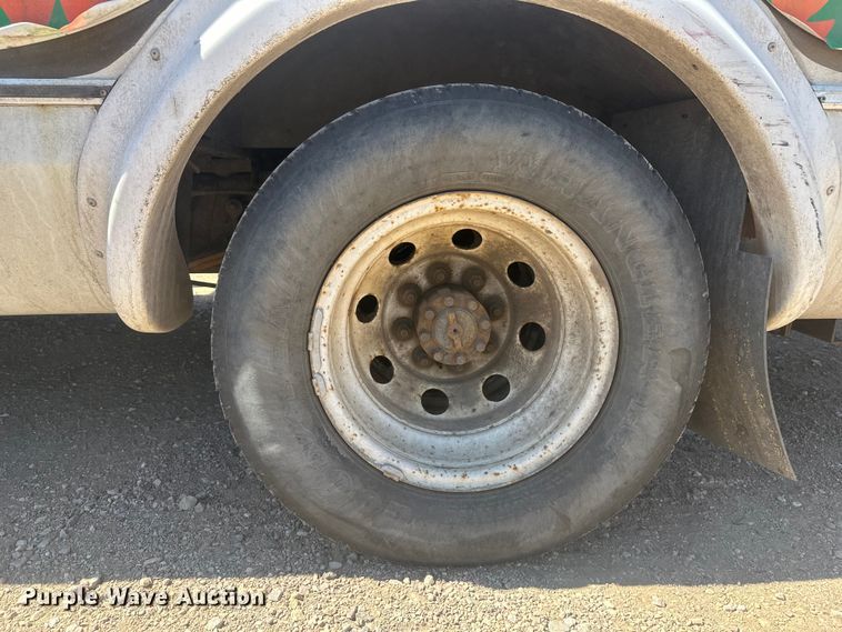 image for item EV5880 2010 Ford E450 
