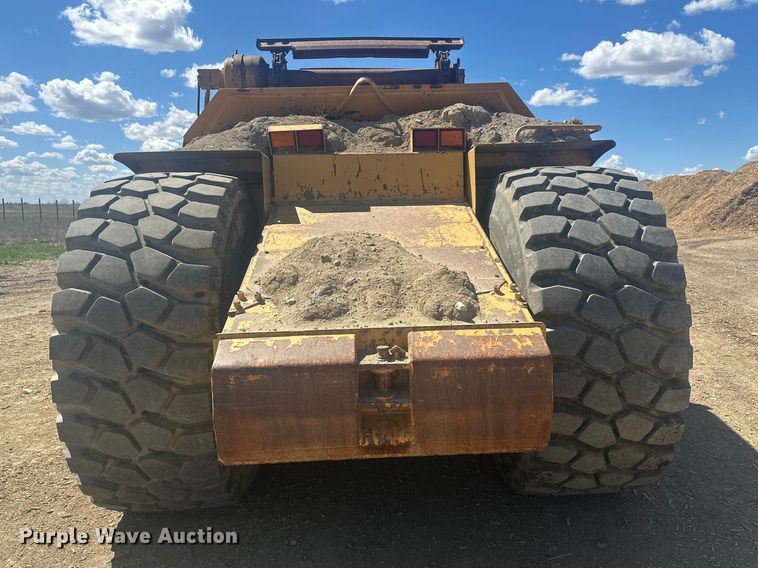image for item EV5882 1997 Caterpillar 615CII elevating scraper