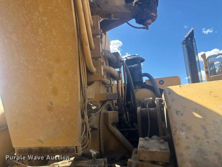 image for item EV5882 1997 Caterpillar 615CII elevating scraper