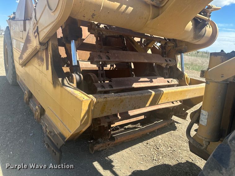image for item EV5882 1997 Caterpillar 615CII elevating scraper