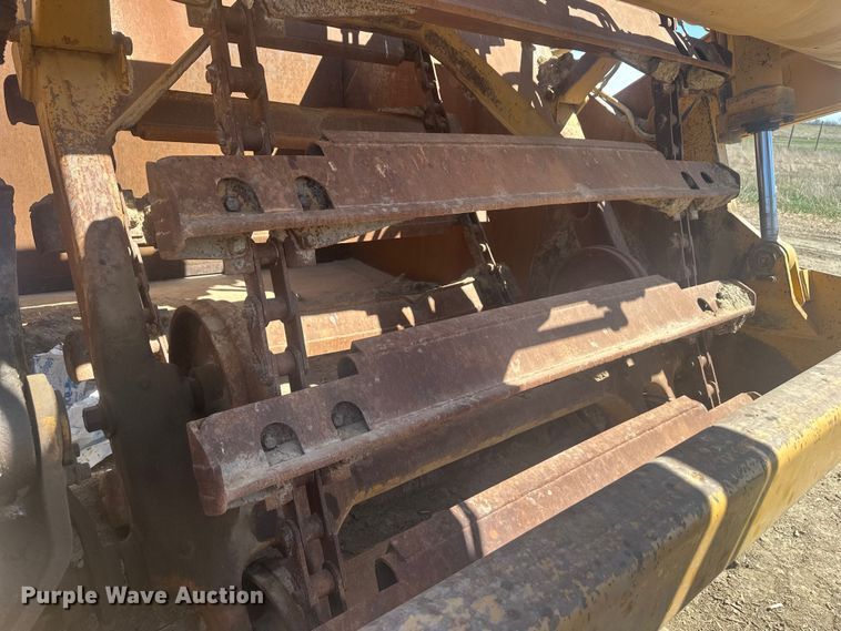 image for item EV5882 1997 Caterpillar 615CII elevating scraper