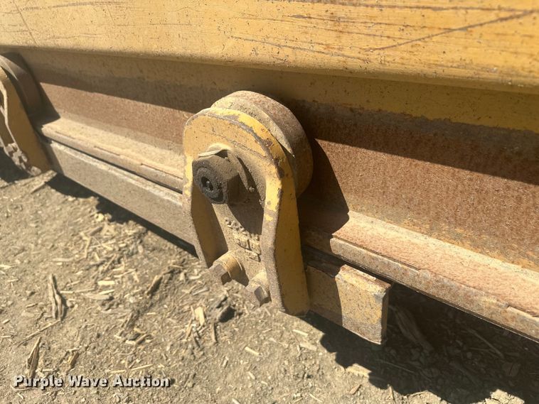 image for item EV5882 1997 Caterpillar 615CII elevating scraper